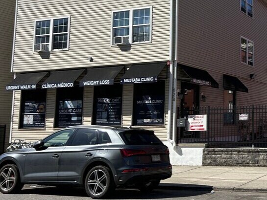 Primary Photo Of 624-628 Main St, Paterson Medical For Lease