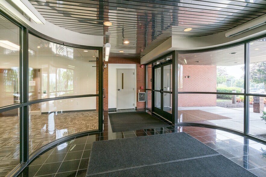 More Photos Of 150 Corporate Center Dr, Camp Hill Unknown For Lease
