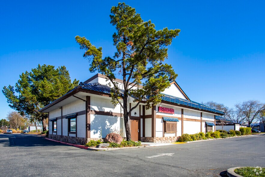 More Photos Of 1975 Diamond Blvd, Concord Unknown For Lease