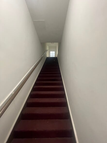 More Photos Of 5442 Alhambra Ave, Los Angeles Warehouse For Sale