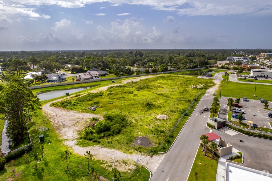 More Photos Of 1200 N Tamiami Trl, Venice Unknown For Lease