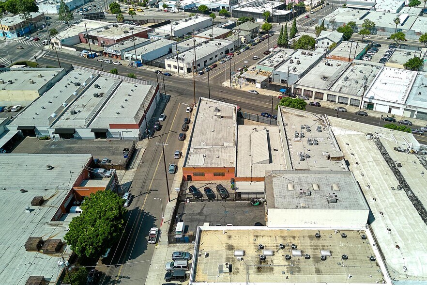 More Photos Of 3858 Broadway Pl, Los Angeles Warehouse For Lease