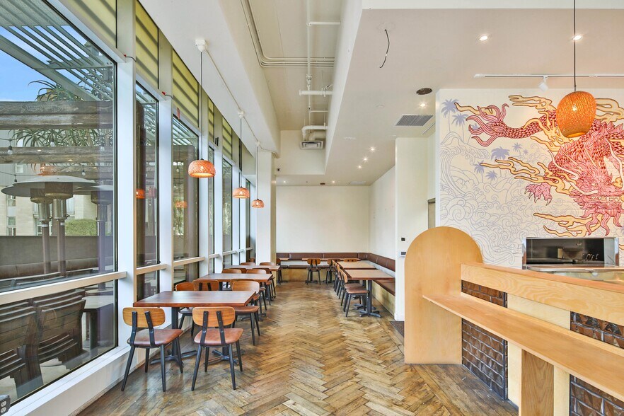 More Photos Of 1705 Ocean Ave, Santa Monica Apartments For Lease