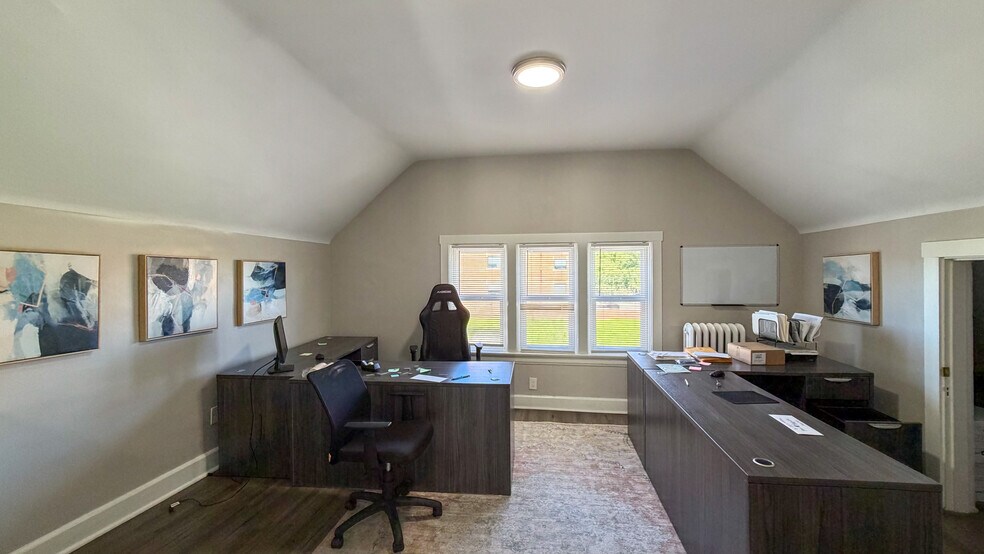 More Photos Of 2100 Auburn Ave, Cincinnati Office For Sale