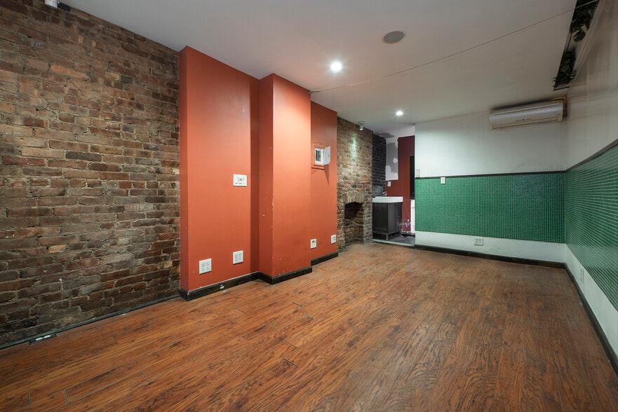 More Photos Of 144 Hester St, New York Apartments For Lease