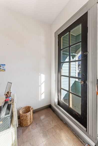 More Photos Of 1415 Highland Ave, Knoxville Multifamily For Sale