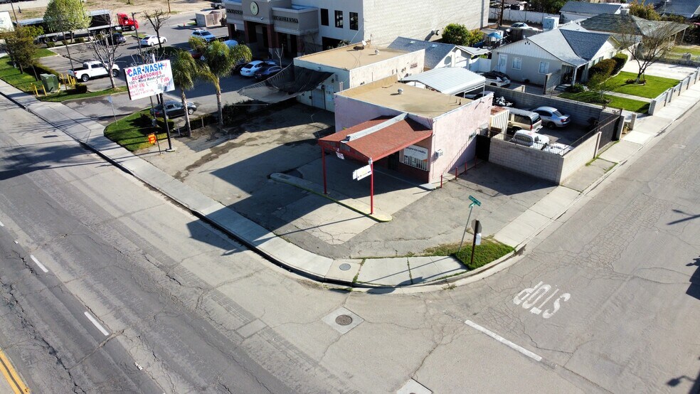 More Photos Of 9517 Weedpatch Hwy, Lamont Auto Repair For Sale