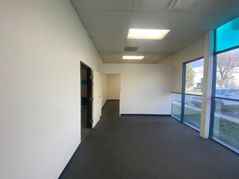 More Photos Of 252 W Larch Rd, Tracy Unknown For Lease