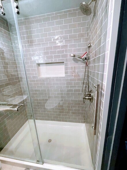 More Photos Of 306 S Main, Union Storefront Retail Residential For Sale