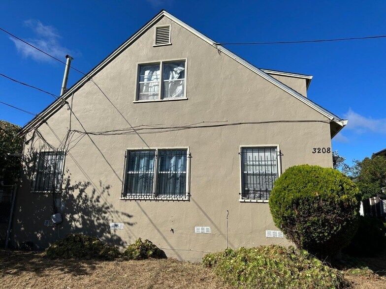 More Photos Of 3200-3208 California St, Berkeley Apartments For Sale