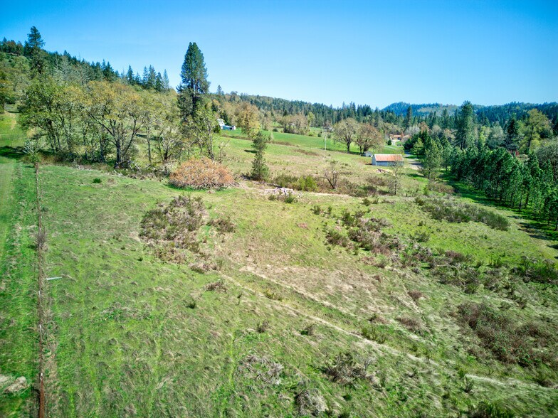 More Photos Of 0 San Souci Dr, Roseburg Land For Sale