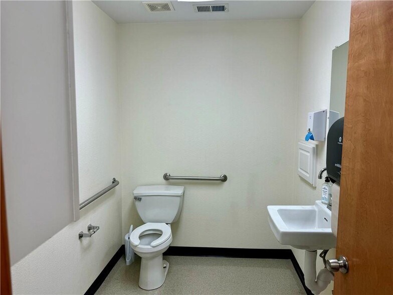 More Photos Of 203 E Main St, Drexel General Retail For Sale