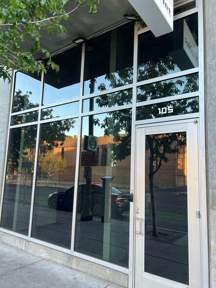 More Photos Of 353 E Bonneville Ave, Las Vegas Apartments For Lease