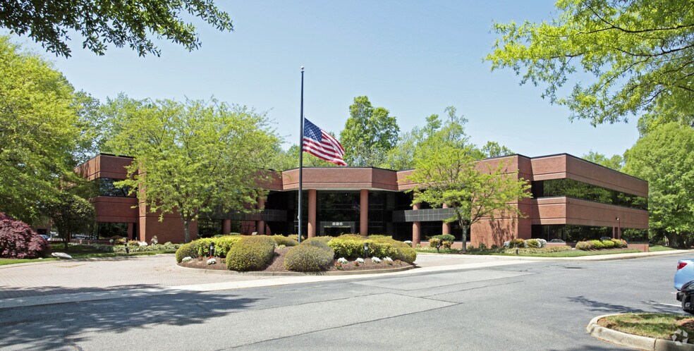 More Photos Of 825 Diligence Dr, Newport News Office For Lease