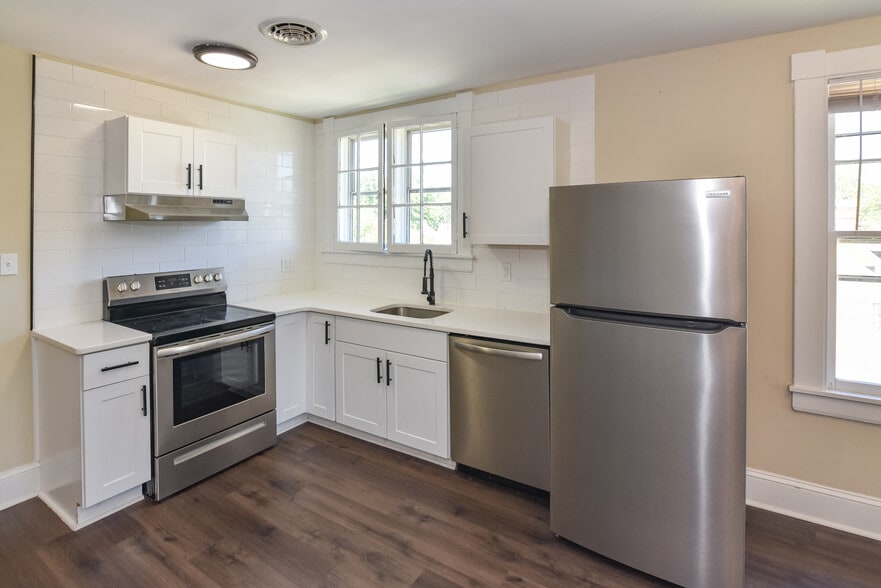 More Photos Of 104 Maple Ave, Chestertown Apartments For Sale