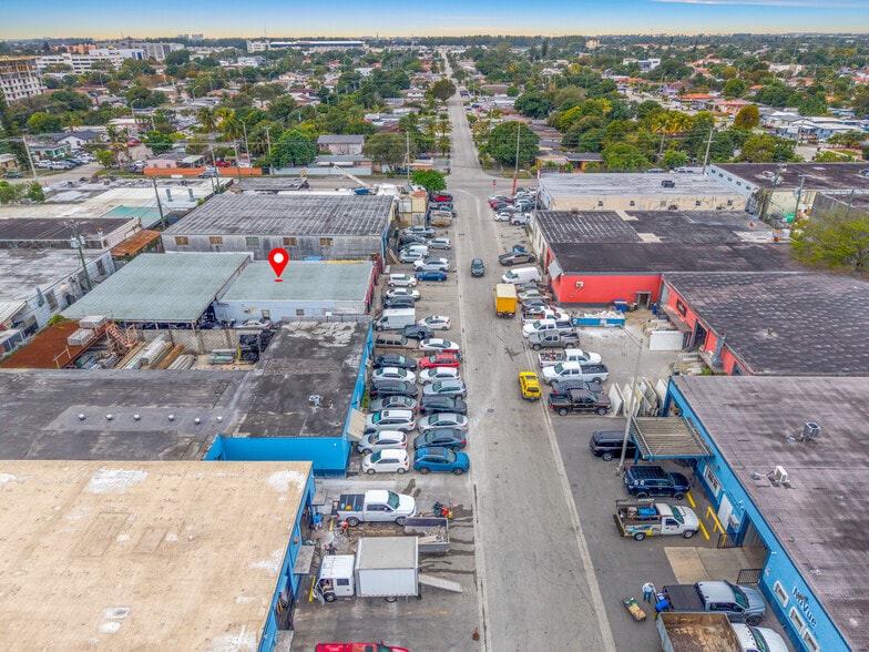 More Photos Of 1040 E 29th St, Hialeah Warehouse For Sale
