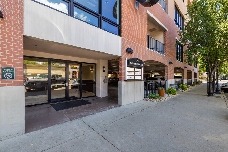 More Photos Of 325 W Gurley St, Prescott Office For Lease