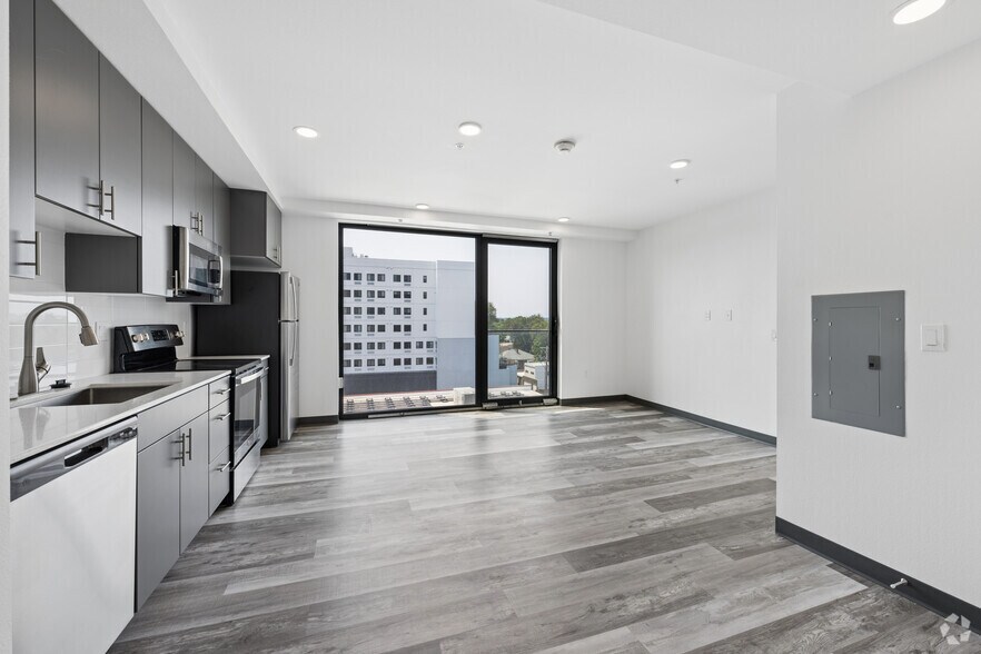 More Photos Of 1275 N Santa Fe Dr, Denver Apartments For Lease