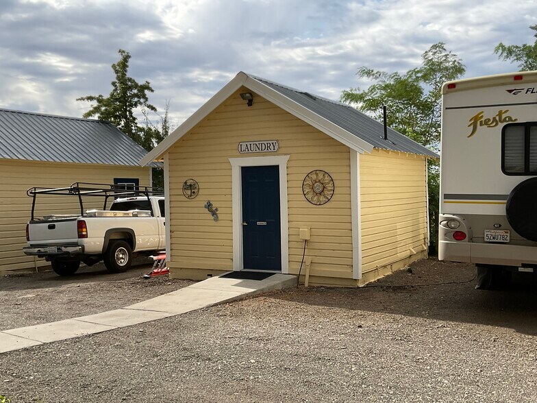 More Photos Of 155 Townsend St, Cedarville Apartments For Sale