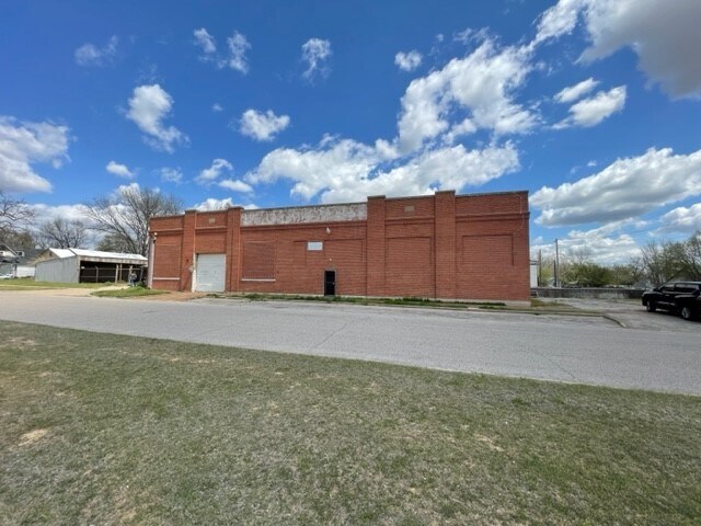 Primary Photo Of 227 S Philadelphia Ave, Shawnee Warehouse For Sale