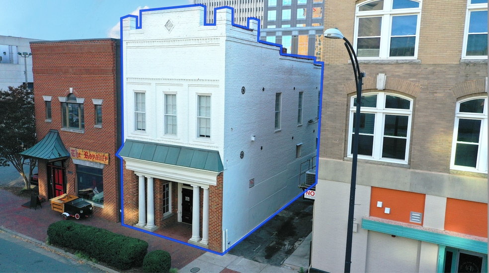 More Photos Of 409 N Trade St, Winston-Salem Storefront Retail Office For Sale