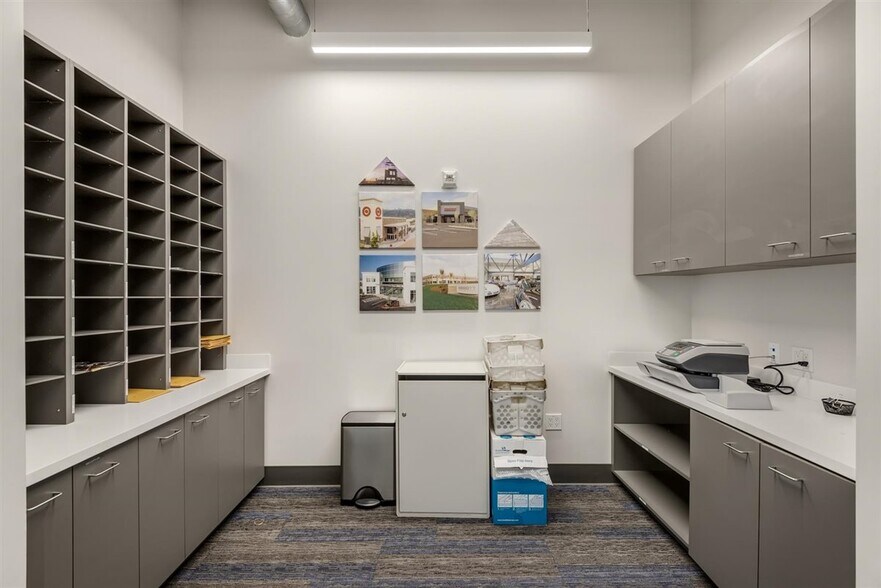 More Photos Of 1629 Main St, Redwood City Loft Creative Space For Lease