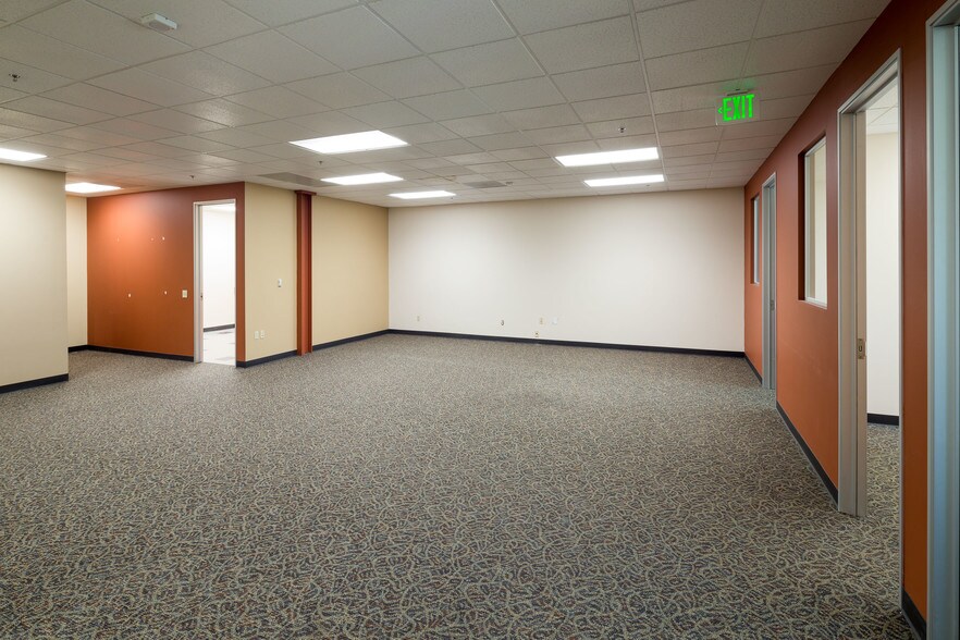 More Photos Of 400 Plaza Dr, Folsom Office For Sale