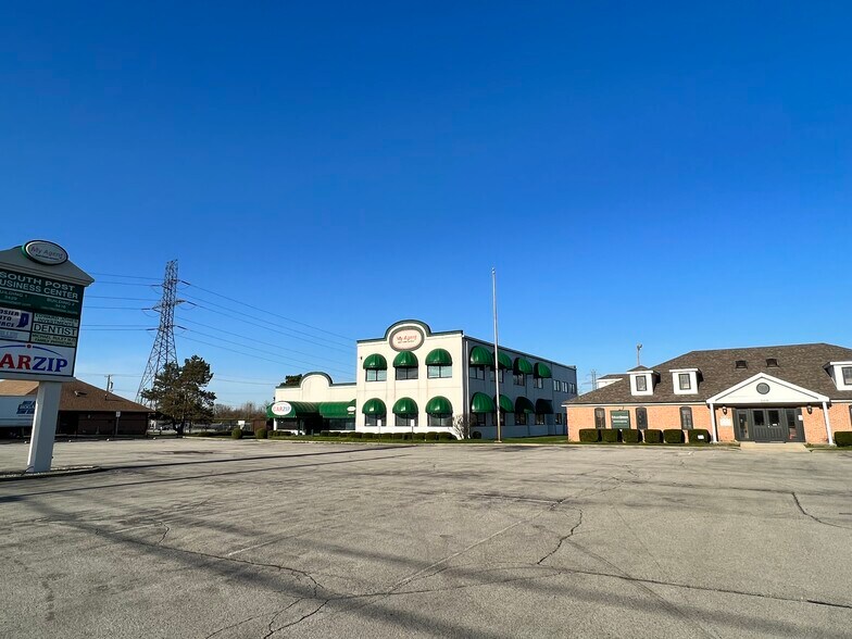 More Photos Of , Indianapolis Unknown For Sale