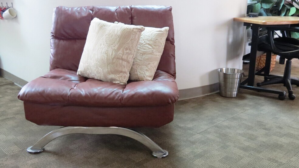 More Photos Of 1925 E Prater Way, Sparks Office For Sale