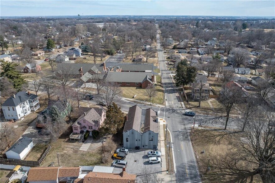 More Photos Of 2702 Ashland Ave, Saint Joseph Freestanding For Sale