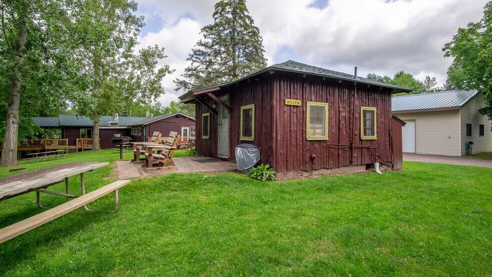 More Photos Of N1107 Roses Resort Rd, Weyerhaeuser Trailer Camper Park For Sale