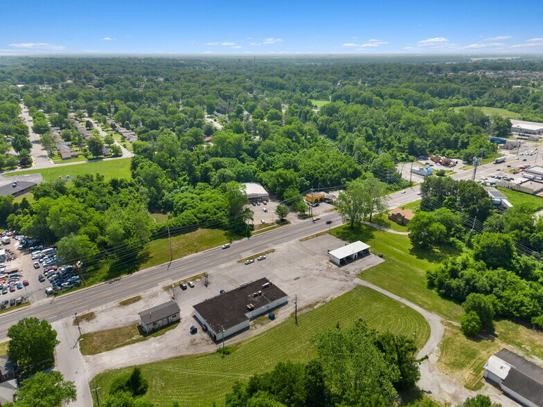 More Photos Of 9895-9897 Halls Ferry Rd, Saint Louis Freestanding For Sale