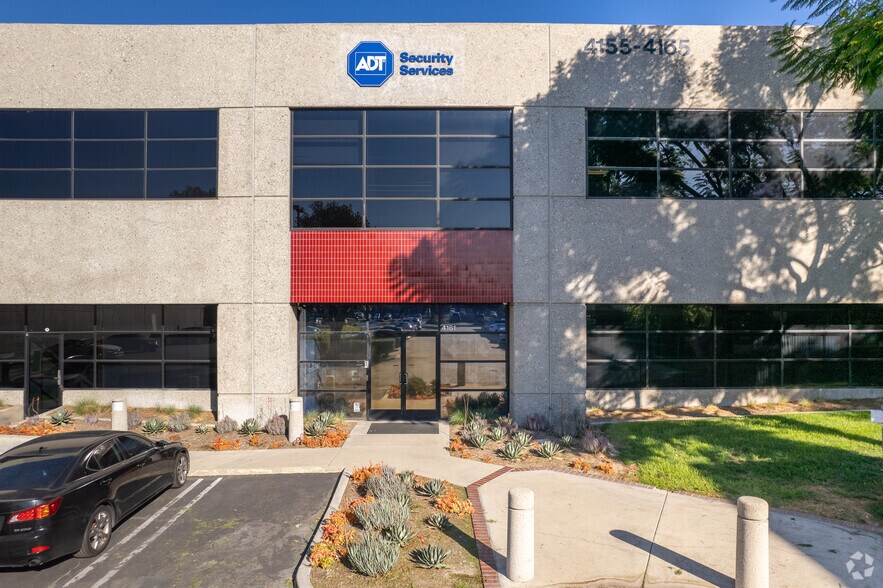More Photos Of 4155-4165 E La Palma Ave, Anaheim Research And Development For Lease