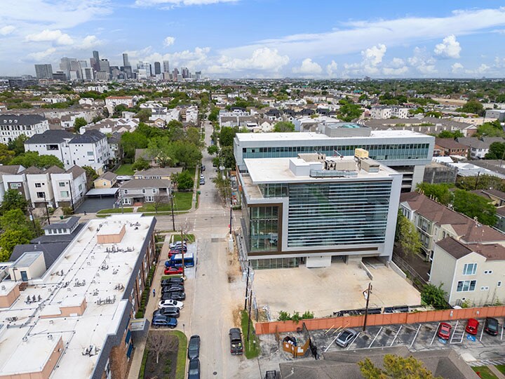 More Photos Of 1802 Binz St, Houston Medical For Lease