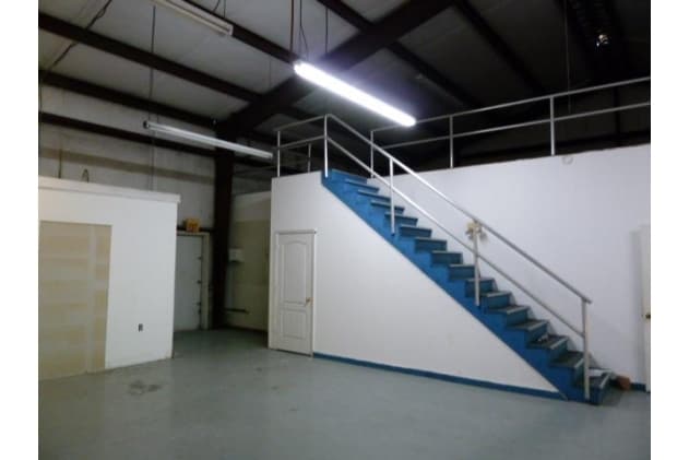 More Photos Of 820 35th Ct, Vero Beach Warehouse For Sale