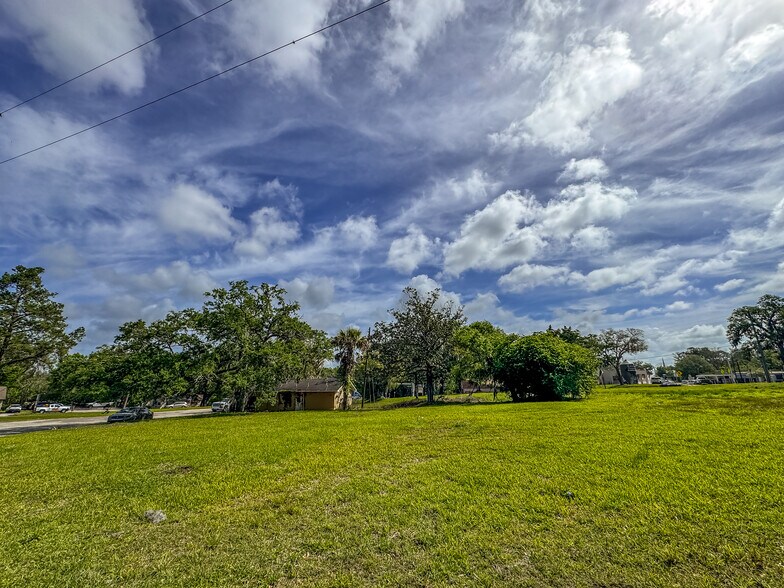 More Photos Of 615 Old Hospital Dr, Brooksville Land For Sale