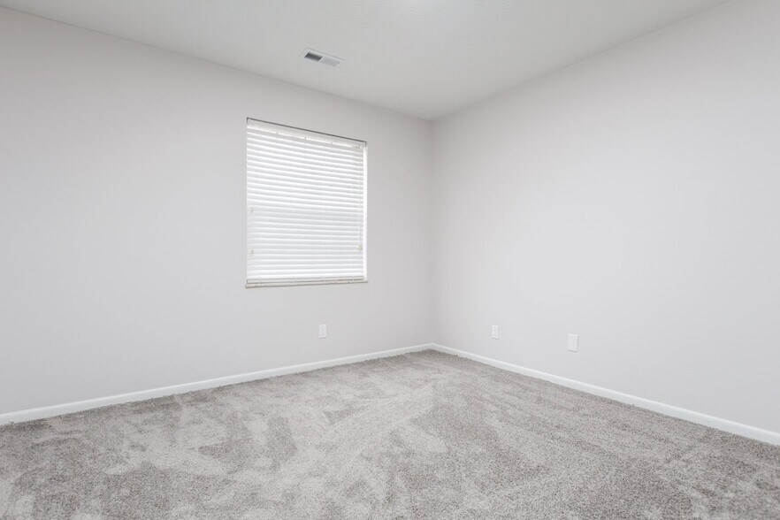 More Photos Of 4577 Olentangy River Rd, Columbus Apartments For Sale
