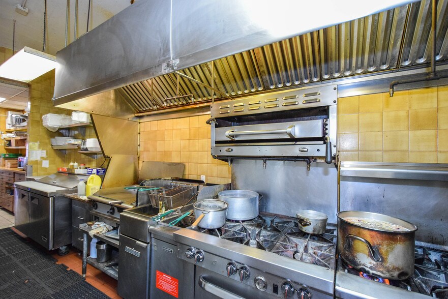 More Photos Of 136 New Jersey Ave, Absecon Restaurant For Sale