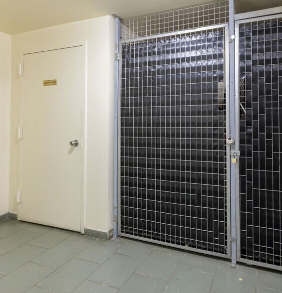 More Photos Of 41 Avenue B, New York Apartments For Sale