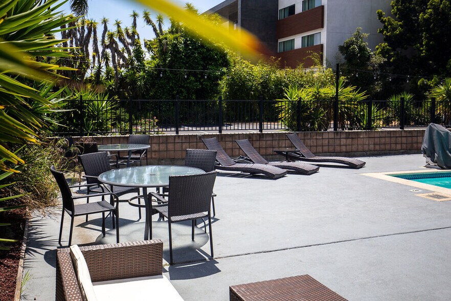 More Photos Of 1895 Monterey St, San Luis Obispo Hospitality For Sale