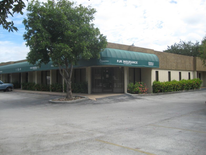 More Photos Of 2500 N Powerline Rd, Pompano Beach Industrial For Lease
