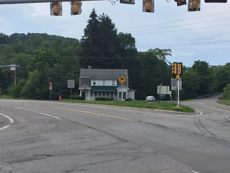 More Photos Of 1254 U.S. 30, Clinton Office For Sale