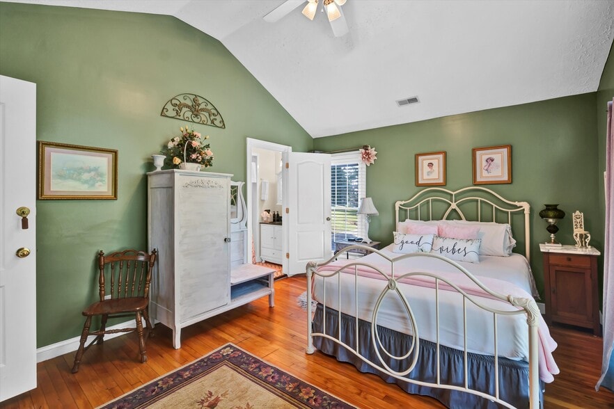 More Photos Of 110 Holy Cross Rd, Loretto Hospitality For Sale