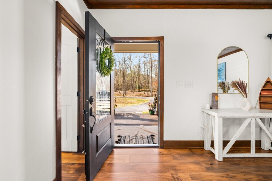 More Photos Of 54 Indian Creek Rd, Woodworth General Retail For Sale