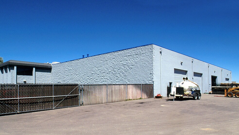 More Photos Of 6800 S Dawson Cir, Englewood Research And Development For Lease