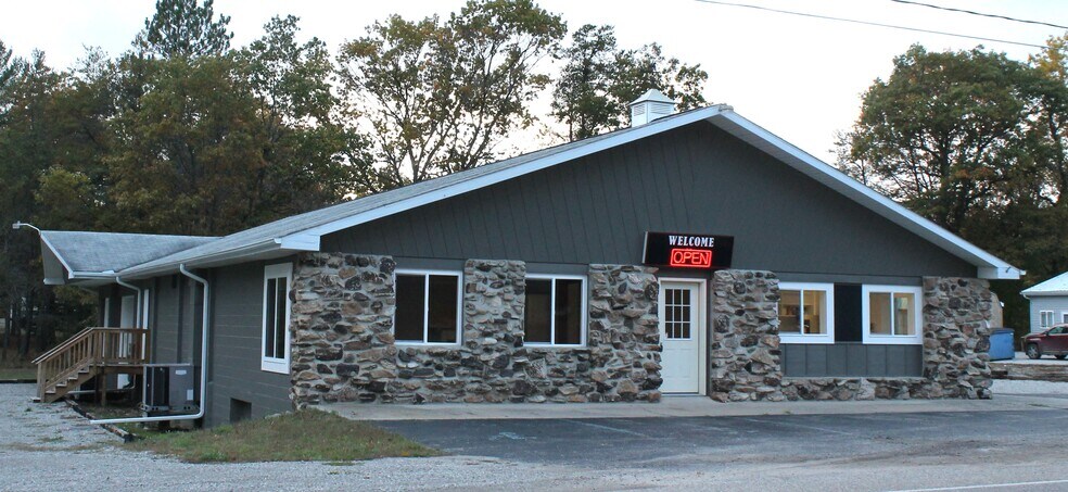 More Photos Of 1951 Indian Lake Rd, National City Restaurant For Sale