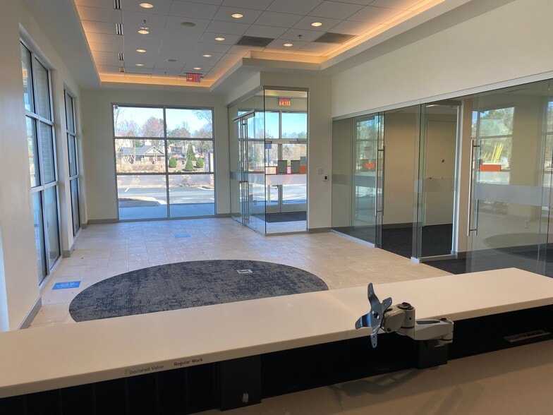 More Photos Of 2260 Peachtree Industrial Blvd, Duluth Storefront Retail Office For Lease