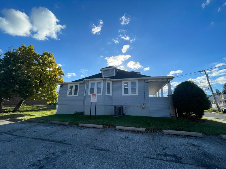 More Photos Of 1224 Chesaco Ave, Rosedale Medical For Lease