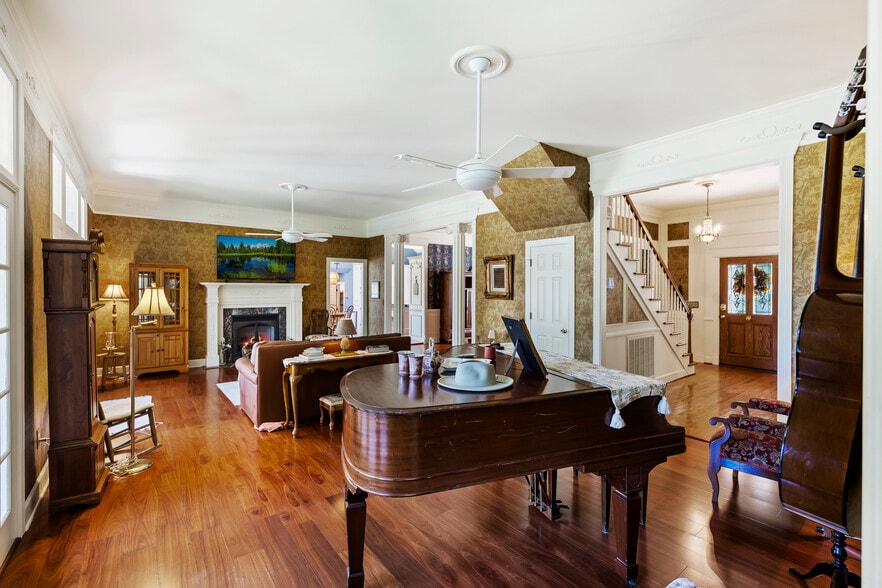 More Photos Of 3168 Stanyarne Dr, Charleston Multifamily For Sale