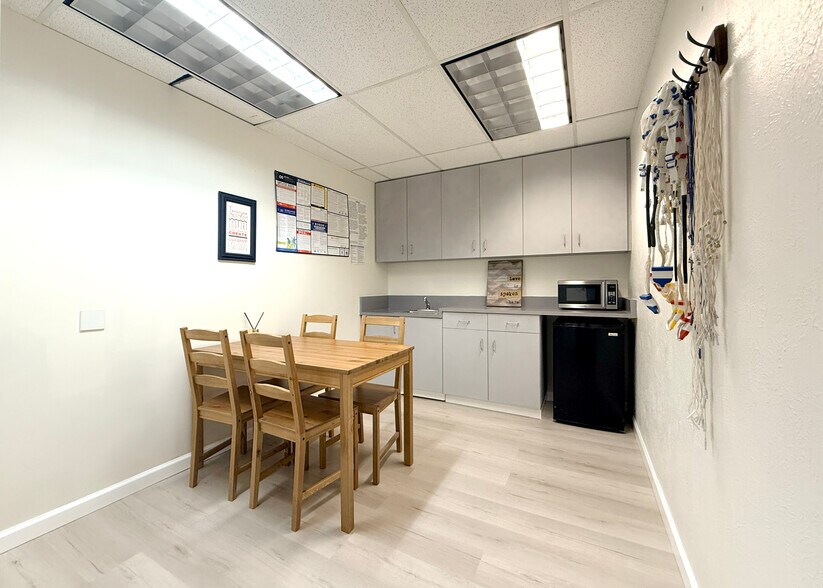 More Photos Of 6635 S Dayton St, Greenwood Village Office Residential For Sale